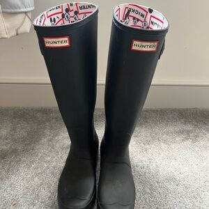 Hunter Limited Edition Mickey Black Rain Boots